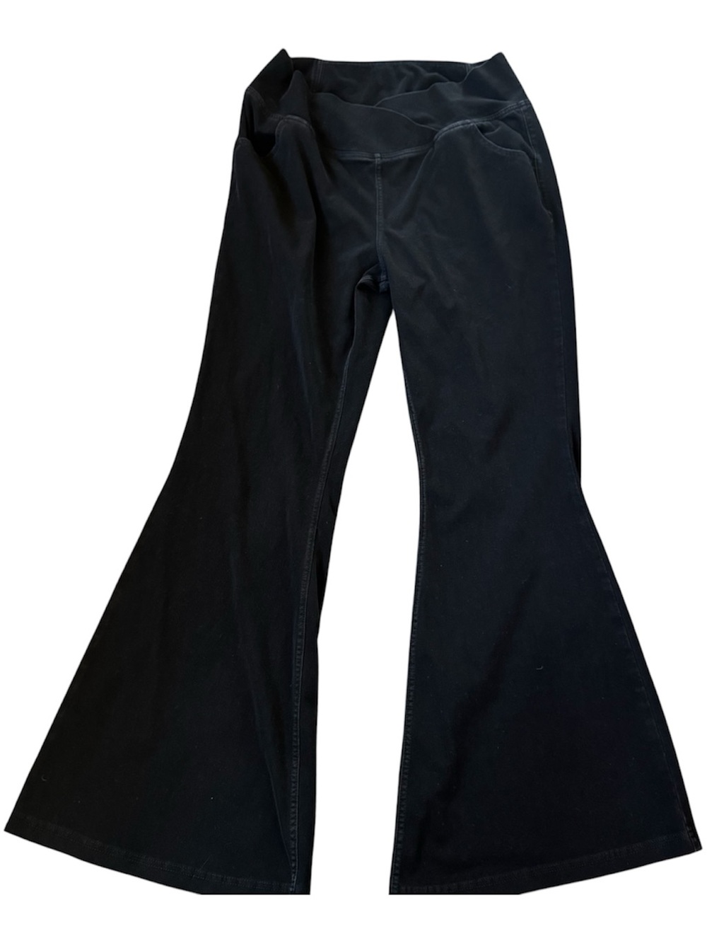Halara Women’s Flare Pants Size XL Black Stretch